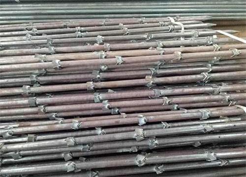 多宝镇隧道钢花管